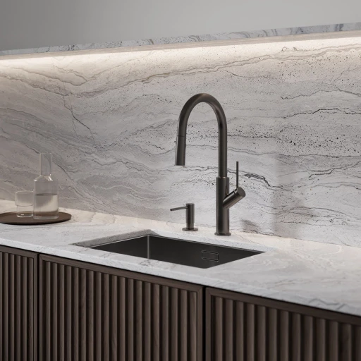 Bend Küchenarmatur mit ausziehbarem Auslauf Graphit gebürstet (GR) 