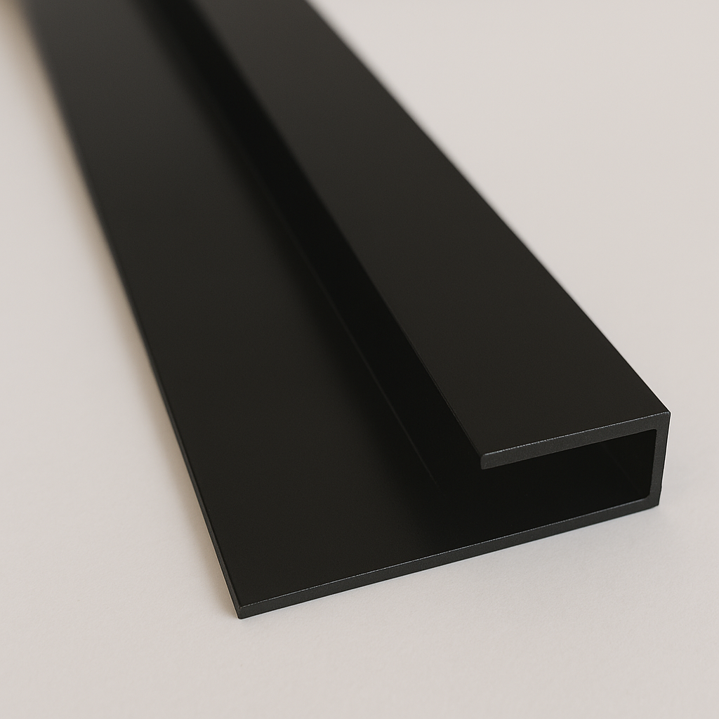 PVC WANDPANEEL Abschlussprofil Schwarz 10mm 270cm
